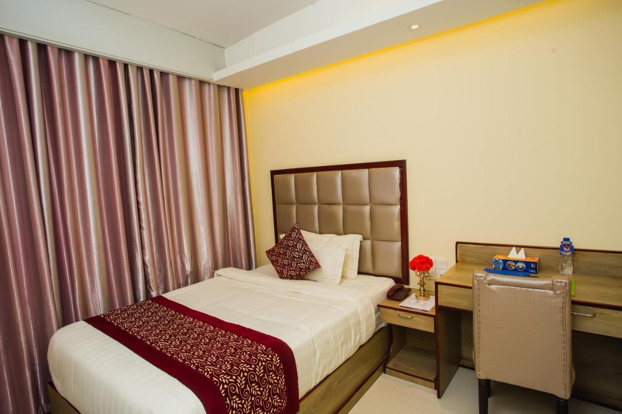 Hotel Mira Garden Srihotto Zewnętrze zdjęcie
