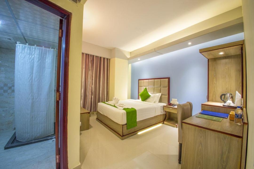 Hotel Mira Garden Srihotto Zewnętrze zdjęcie