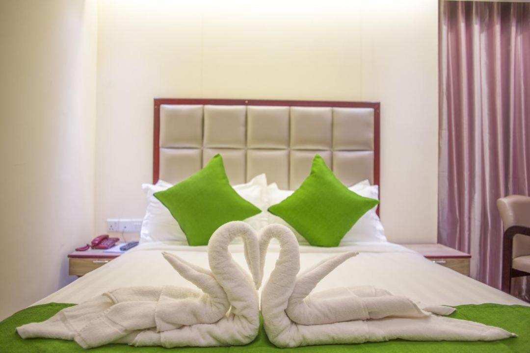Hotel Mira Garden Srihotto Zewnętrze zdjęcie