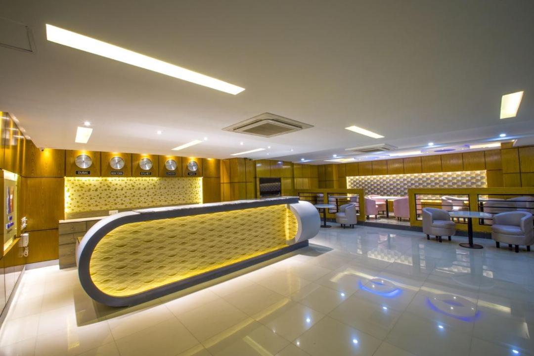 Hotel Mira Garden Srihotto Zewnętrze zdjęcie