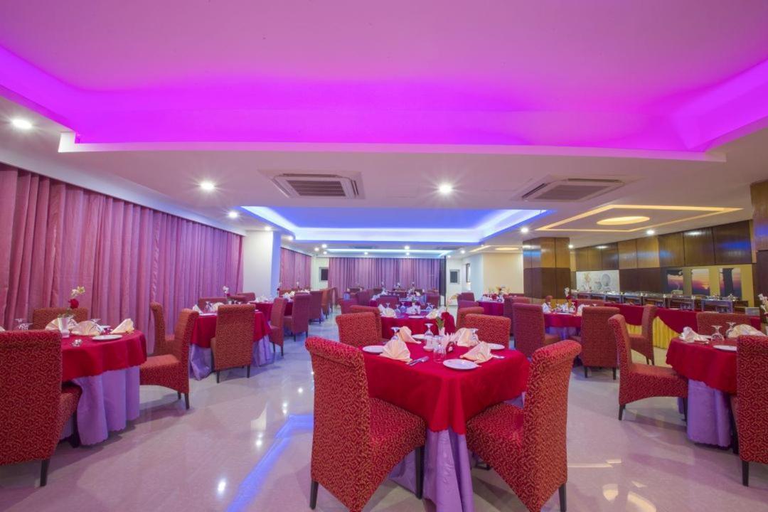 Hotel Mira Garden Srihotto Zewnętrze zdjęcie